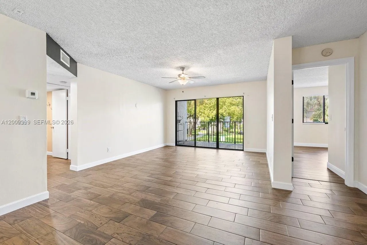 9088 W Atlantic Blvd # 527, Coral Springs FL 33071