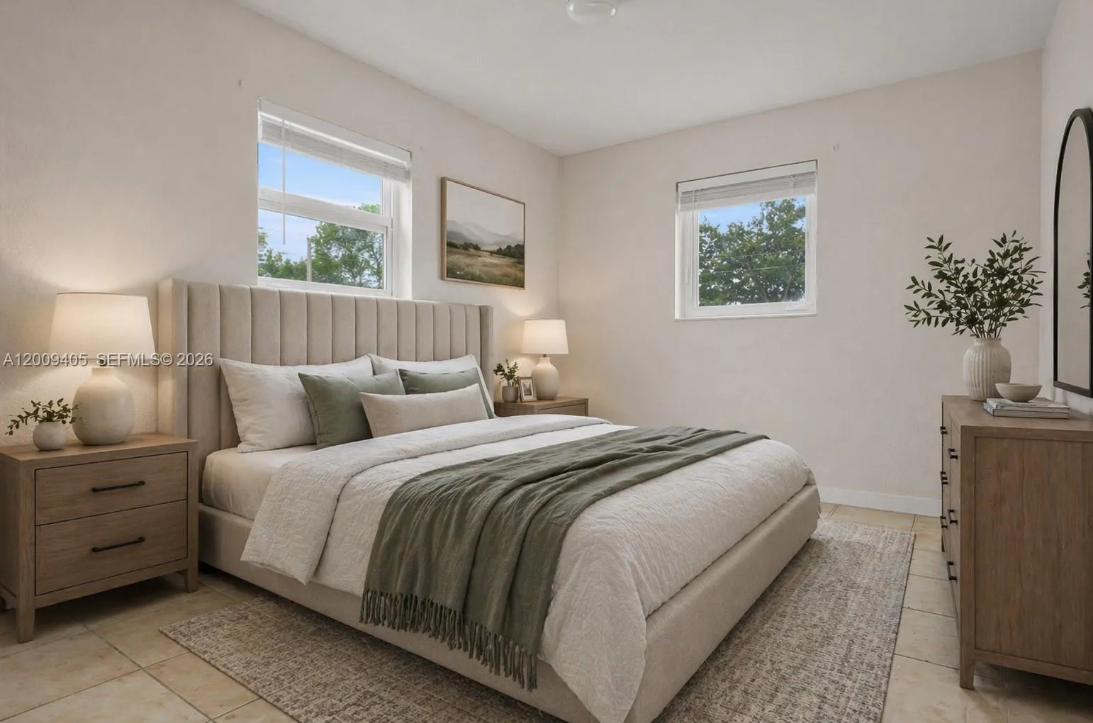 2113 NW 93rd St, Miami FL 33147