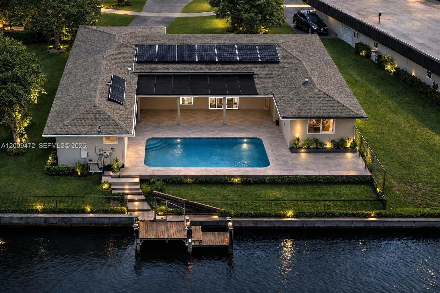 6091 SW 14th St, Plantation FL 33317