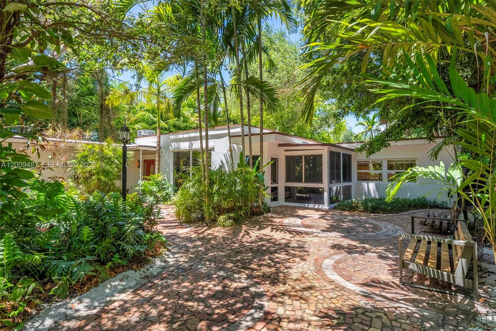 311 NE 86th St, El Portal FL 33138