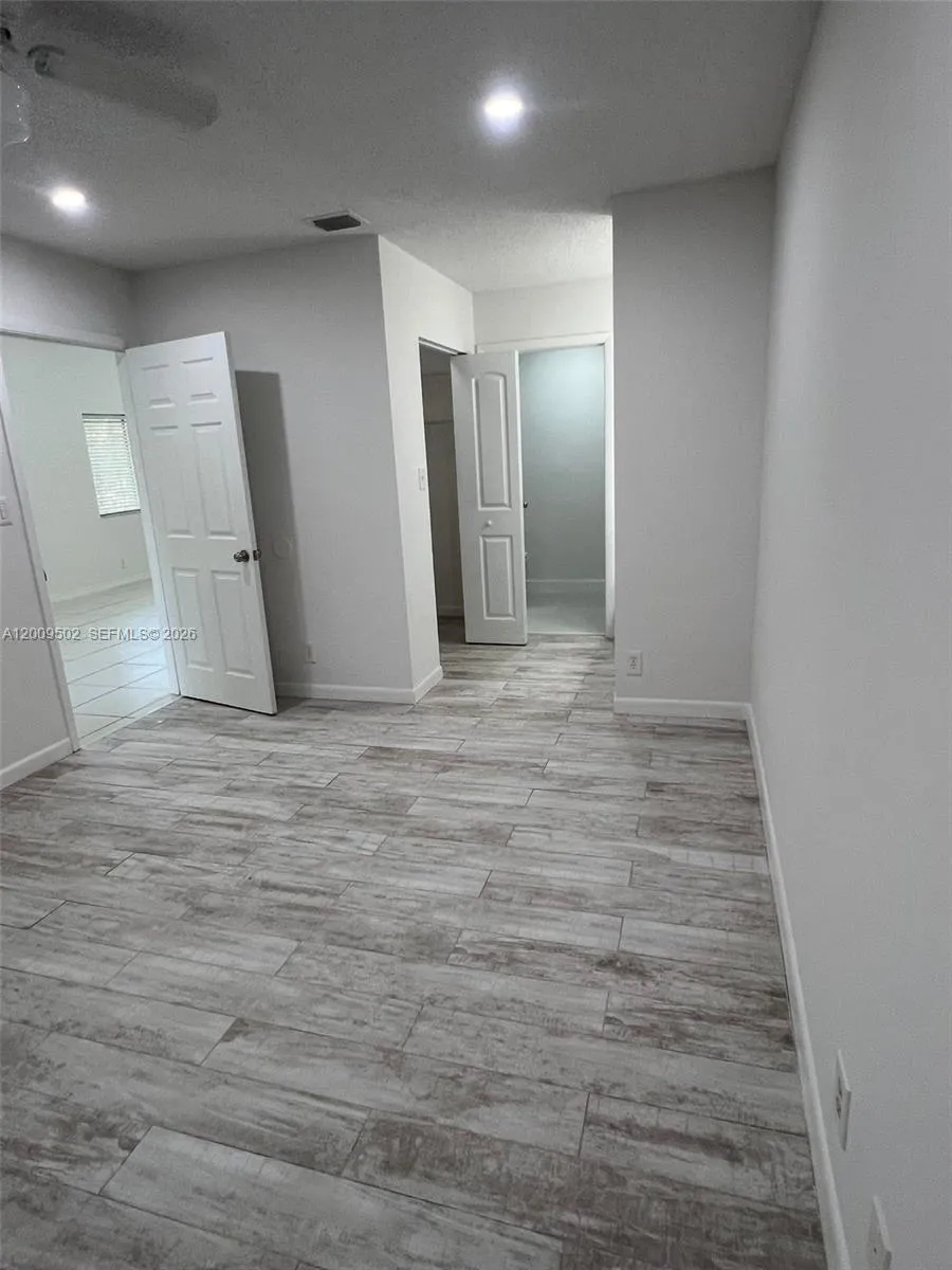 9203 SW 138th Pl # 9203, Miami FL 33186