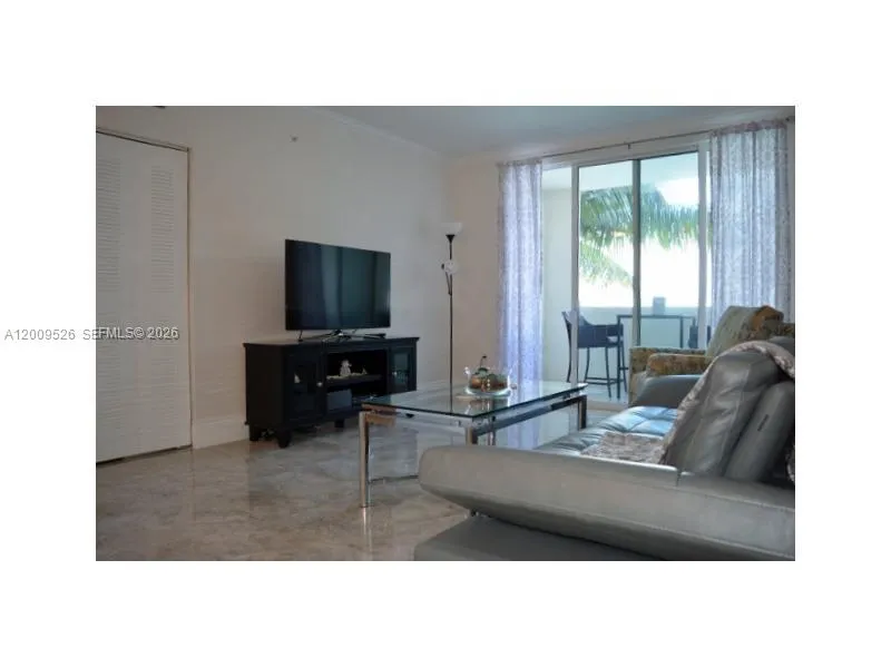 17100 N Bay Rd # 1307, Sunny Isles Beach FL 33160