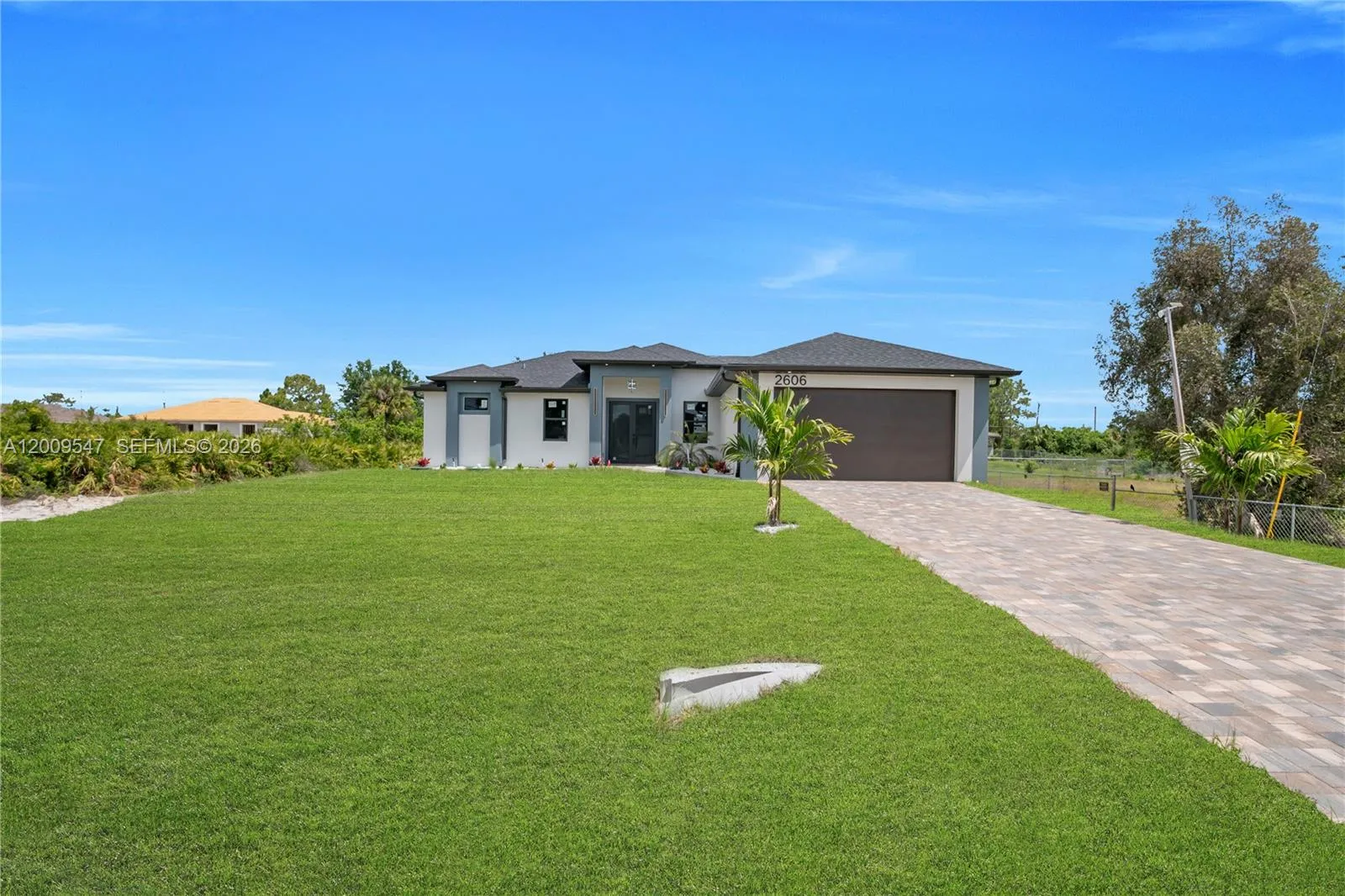 2606 40TH ST SW, Lehigh Acres FL 33976
