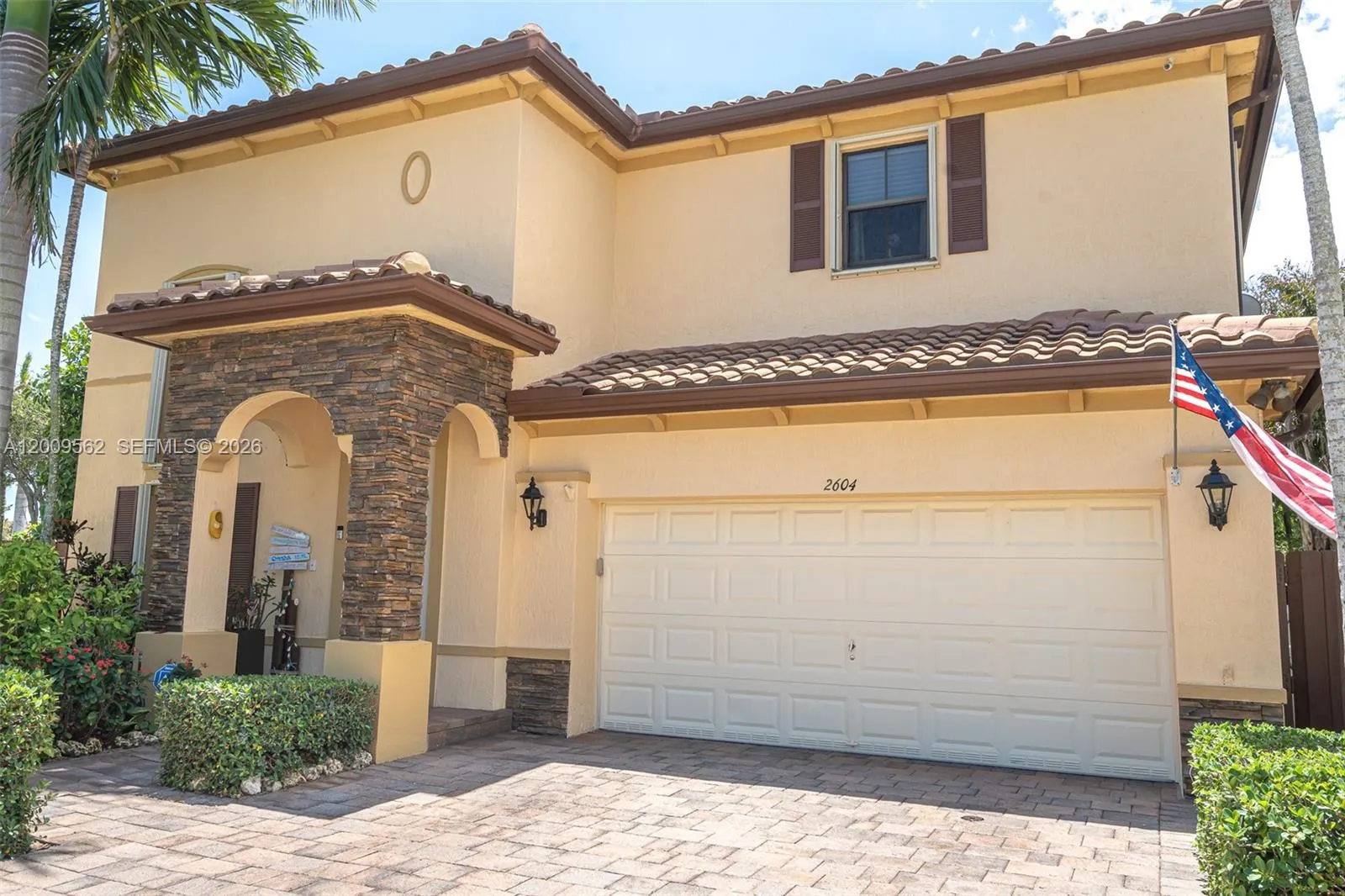 2604 NE 1st St, Homestead FL 33033