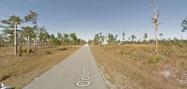 918 Columbus Ave, Lehigh Acres FL 33972