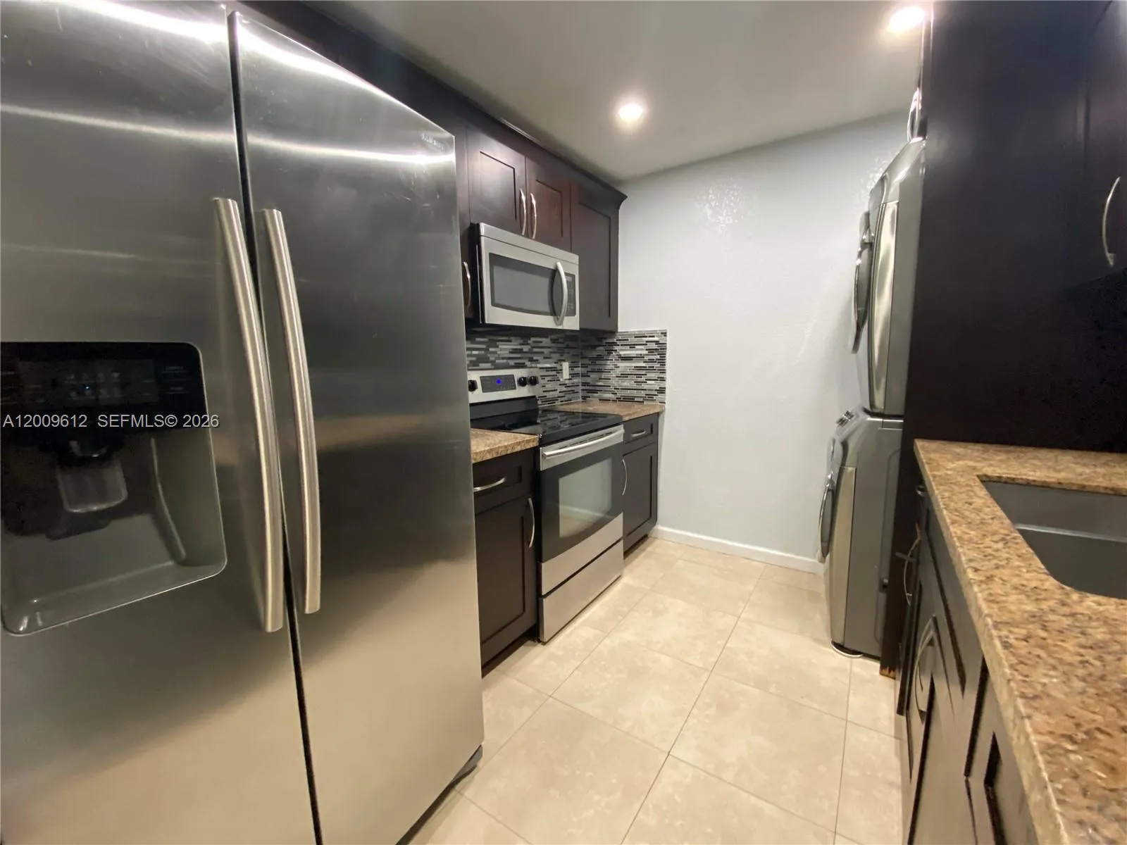 8200 SW 210th St # 220, Cutler Bay FL 33189