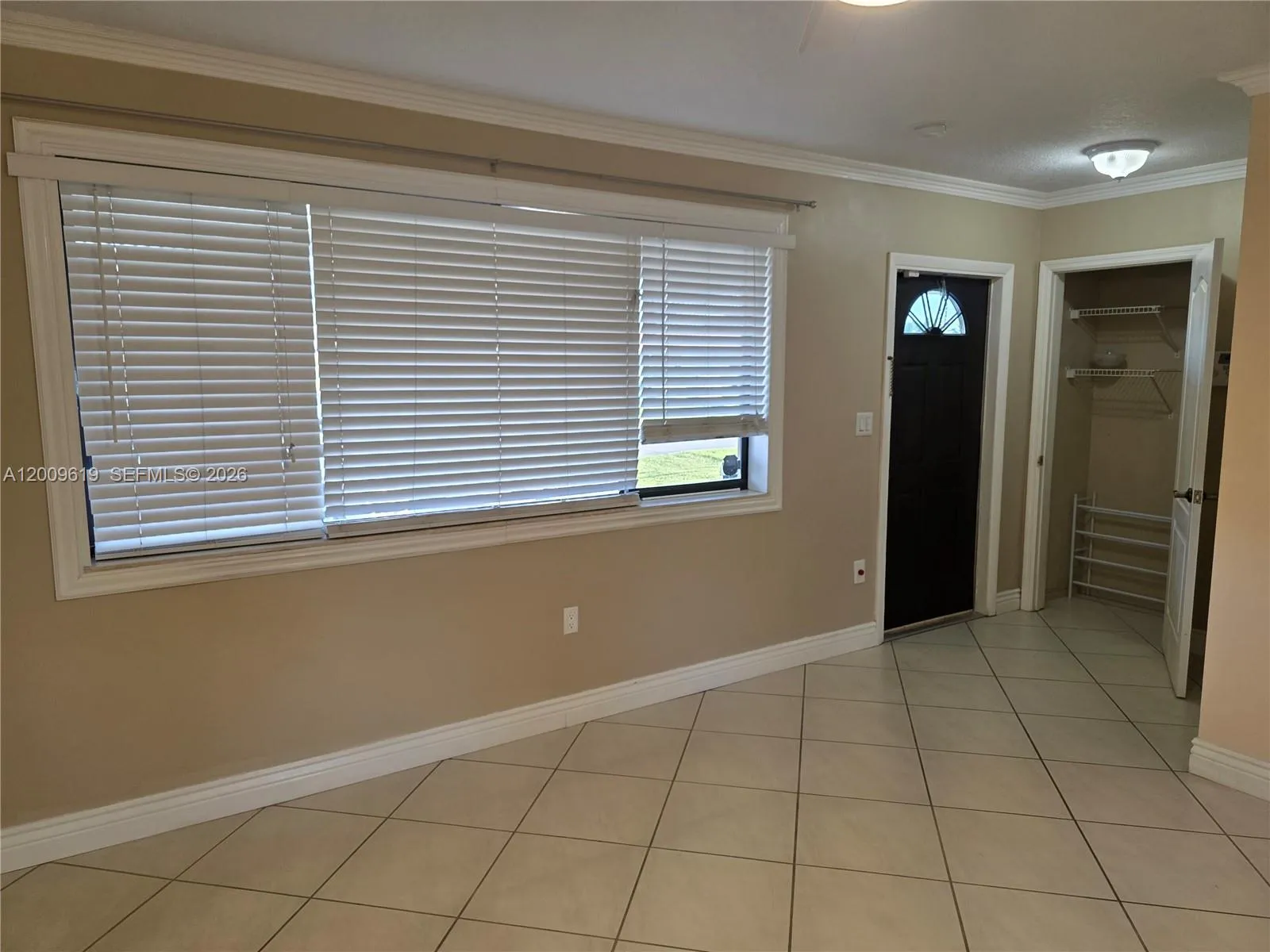 7921 NW 12th St, Pembroke Pines FL 33024