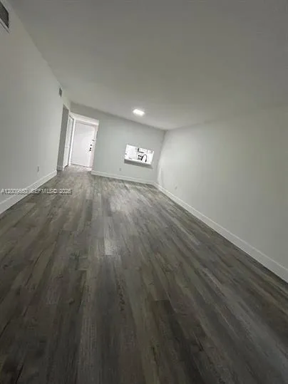 8875 Fontainebleau Blvd # 201, Miami FL 33172