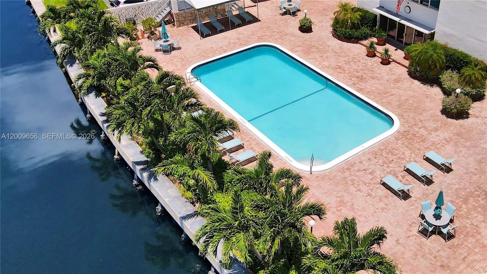 401 Golden Isles Dr # 307, Hallandale Beach FL 33009