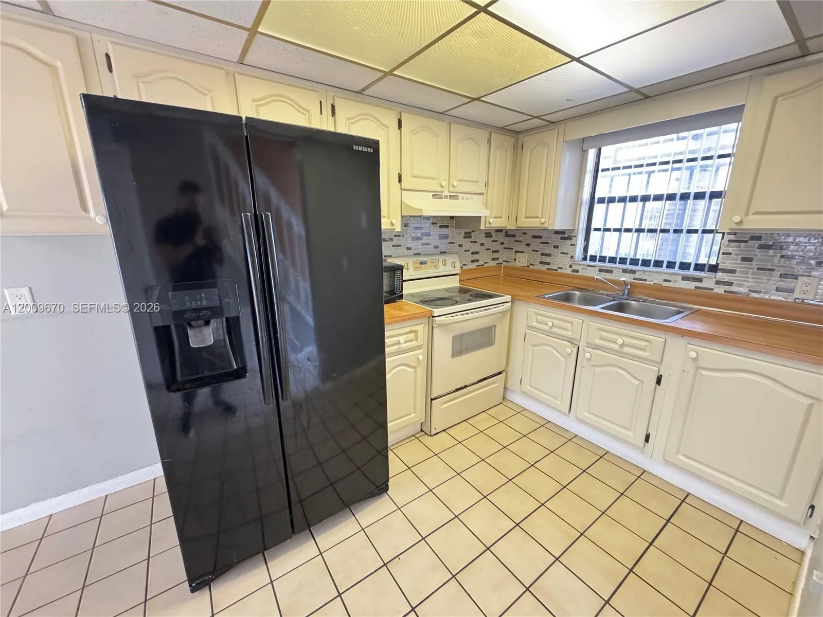 5774 W 26th Ave # 106, Hialeah FL 33016