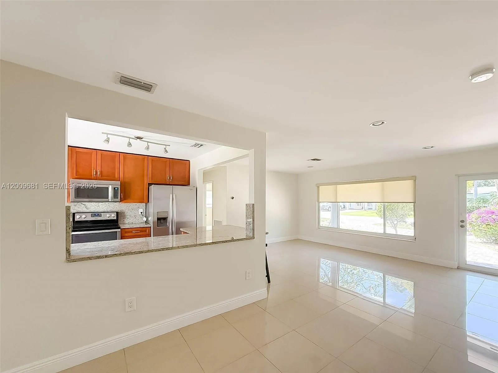 321 NE 29th St, Boca Raton FL 33431