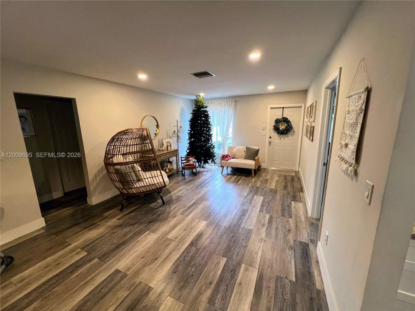 12906 SW 52nd St, Miami FL 33175