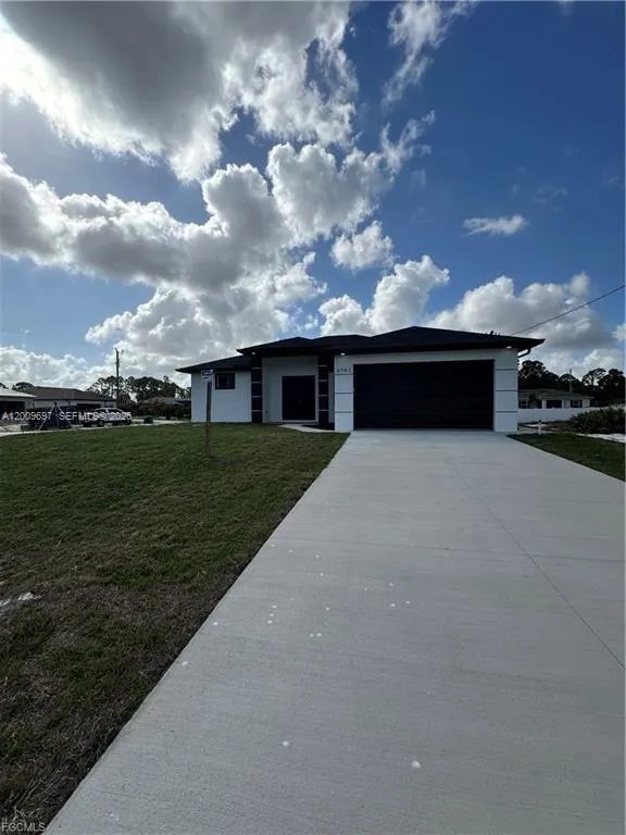3701 28th ST SW, Lehigh Acres FL 33976