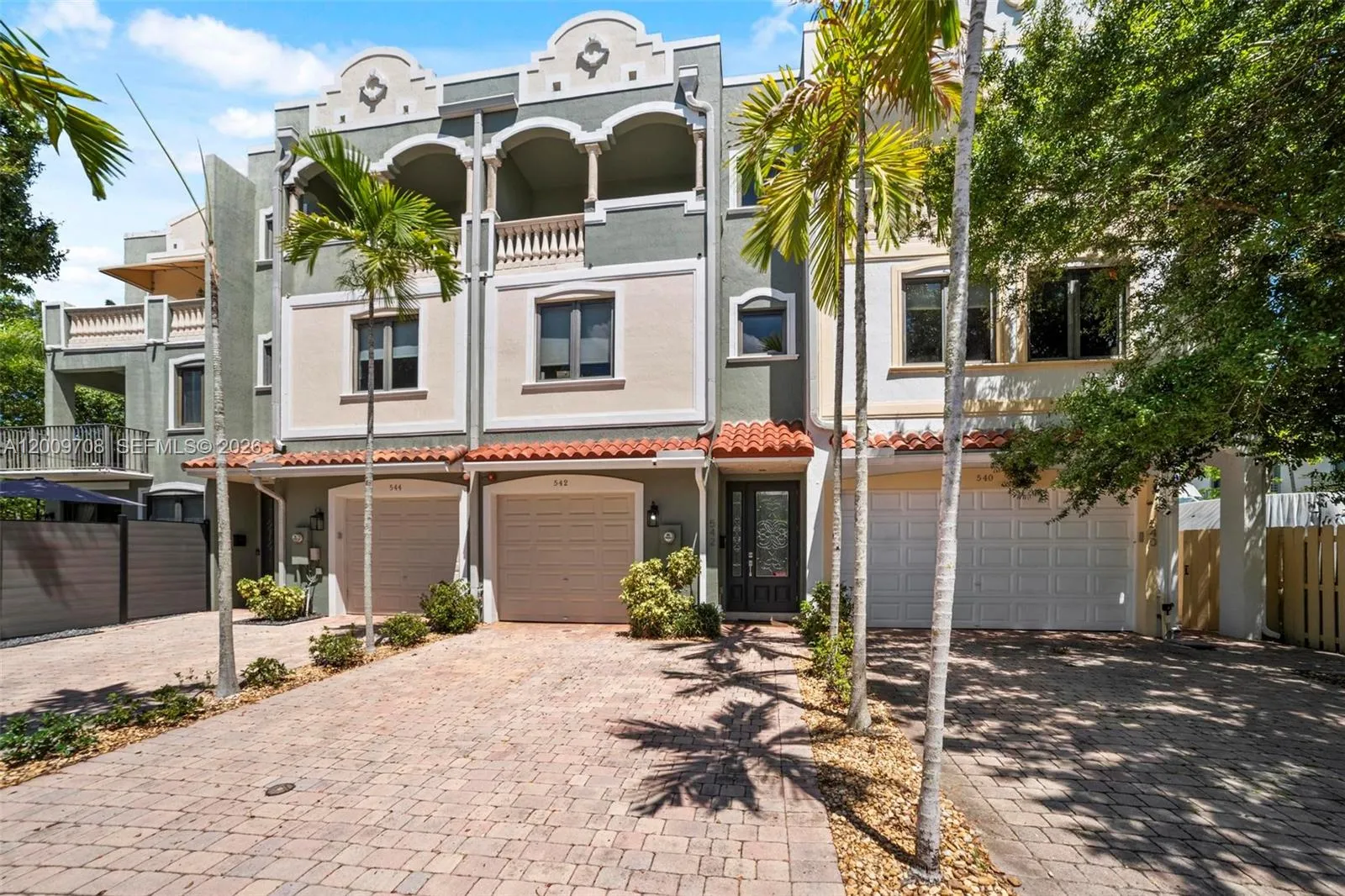 542 NE 17th Ave, Fort Lauderdale FL 33301