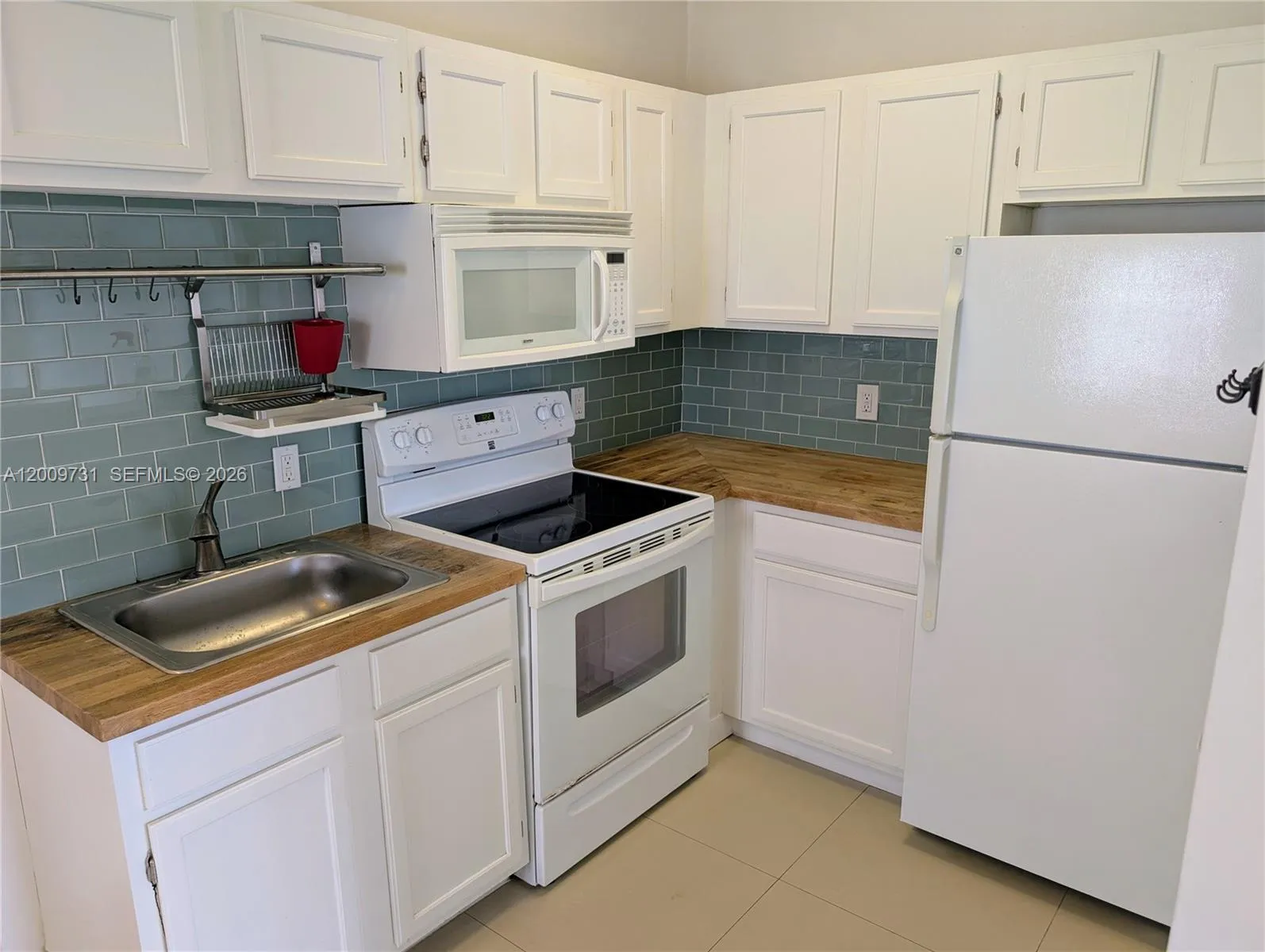 934 Michigan Ave # 309, Miami Beach FL 33139