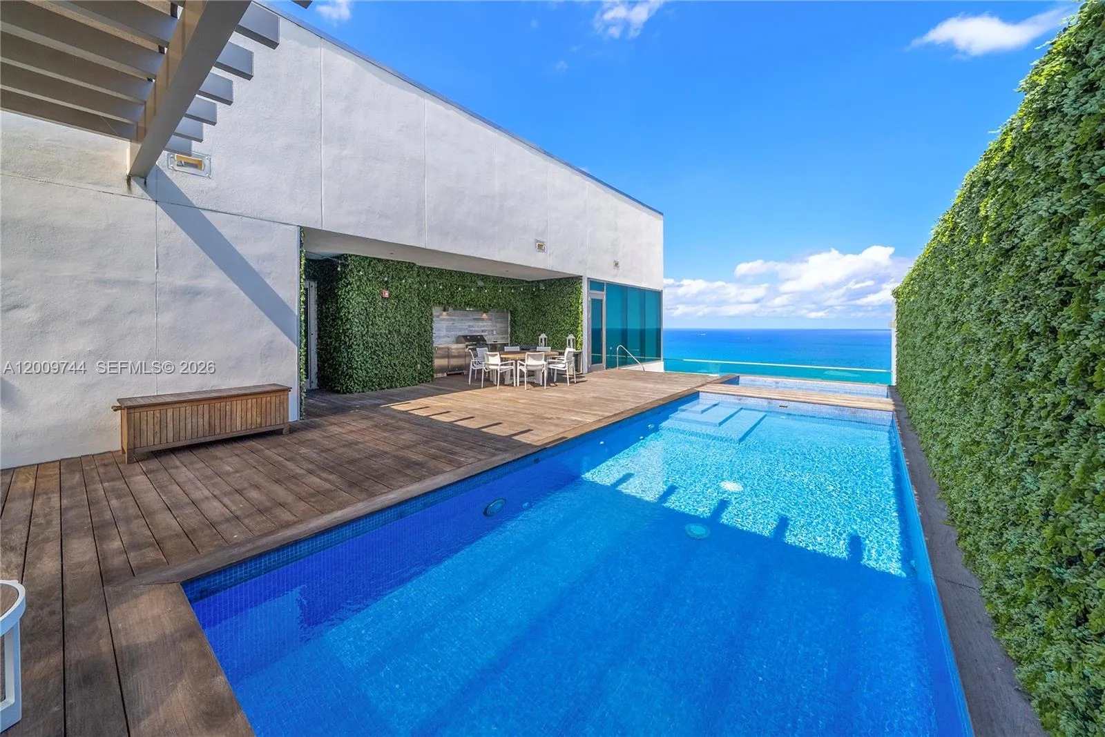 10201 Collins Ave, Bal Harbour FL 33154