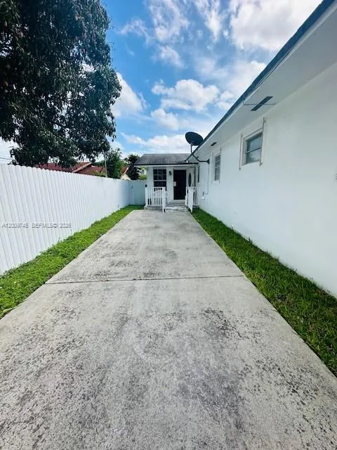 3418 SW 23rd Ter # 3418, Miami FL 33145