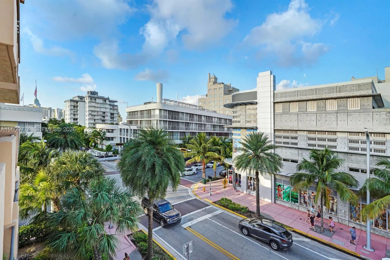 1150 Collins Ave # 406, Miami Beach FL 33139