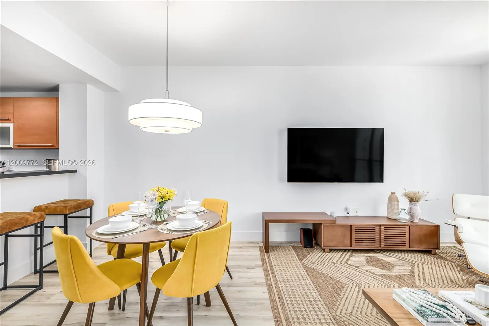 253 NE 2nd St # 1606, Miami FL 33132