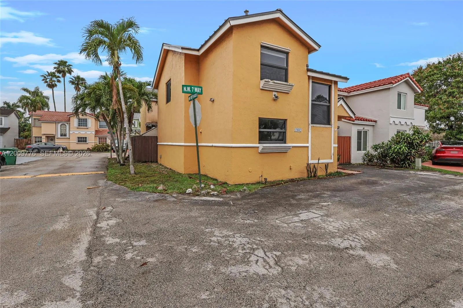 12682 NW 7th Way # 0, Miami FL 33182