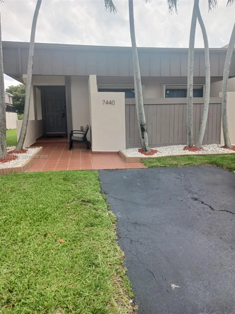 7440 SW 105th Pl # 7440, Miami FL 33173