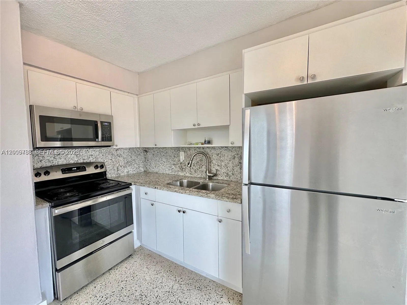 10303 NW 35th Pl, Miami FL 33147