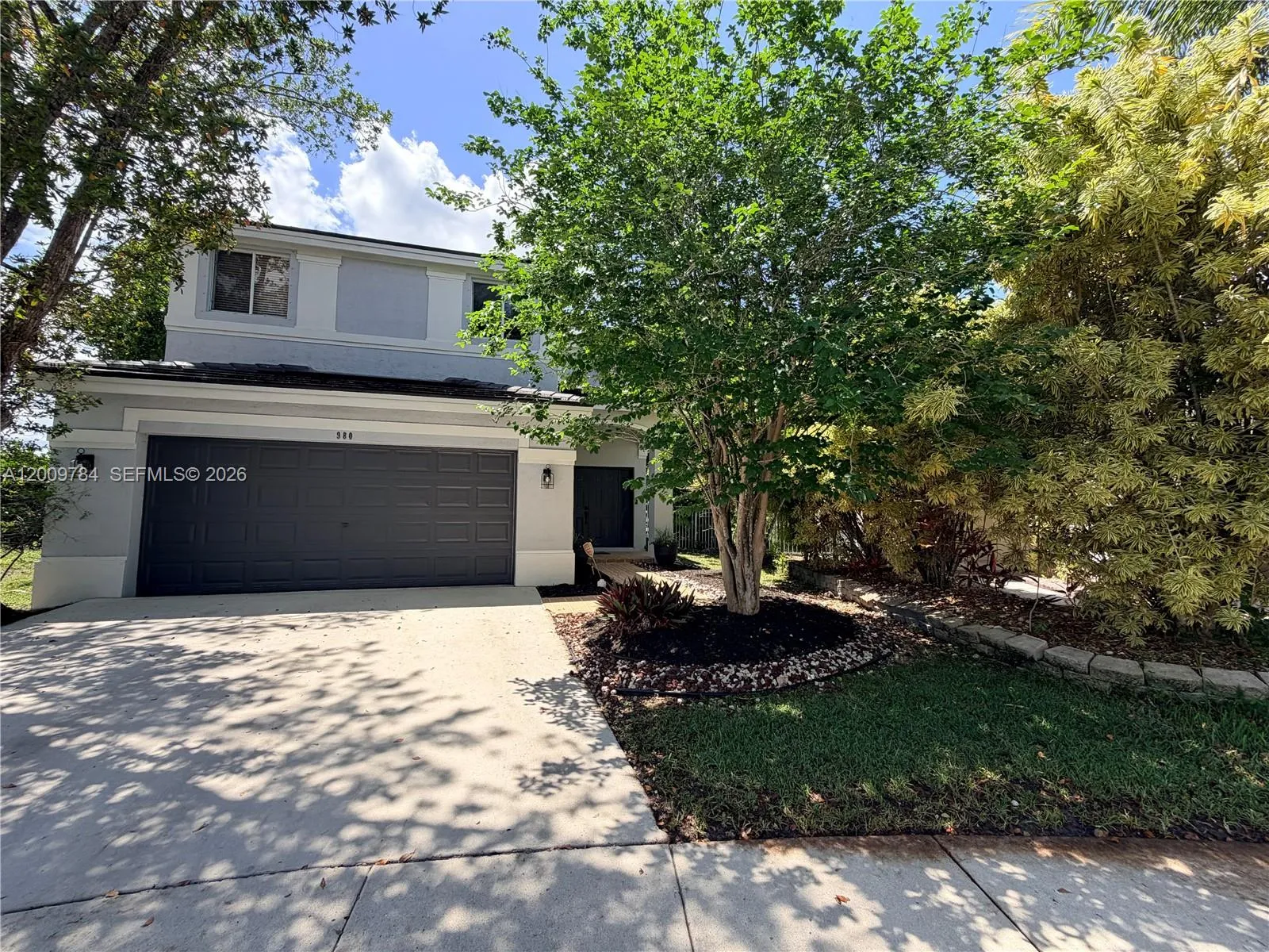 980 Golden Cane Dr, Weston FL 33327
