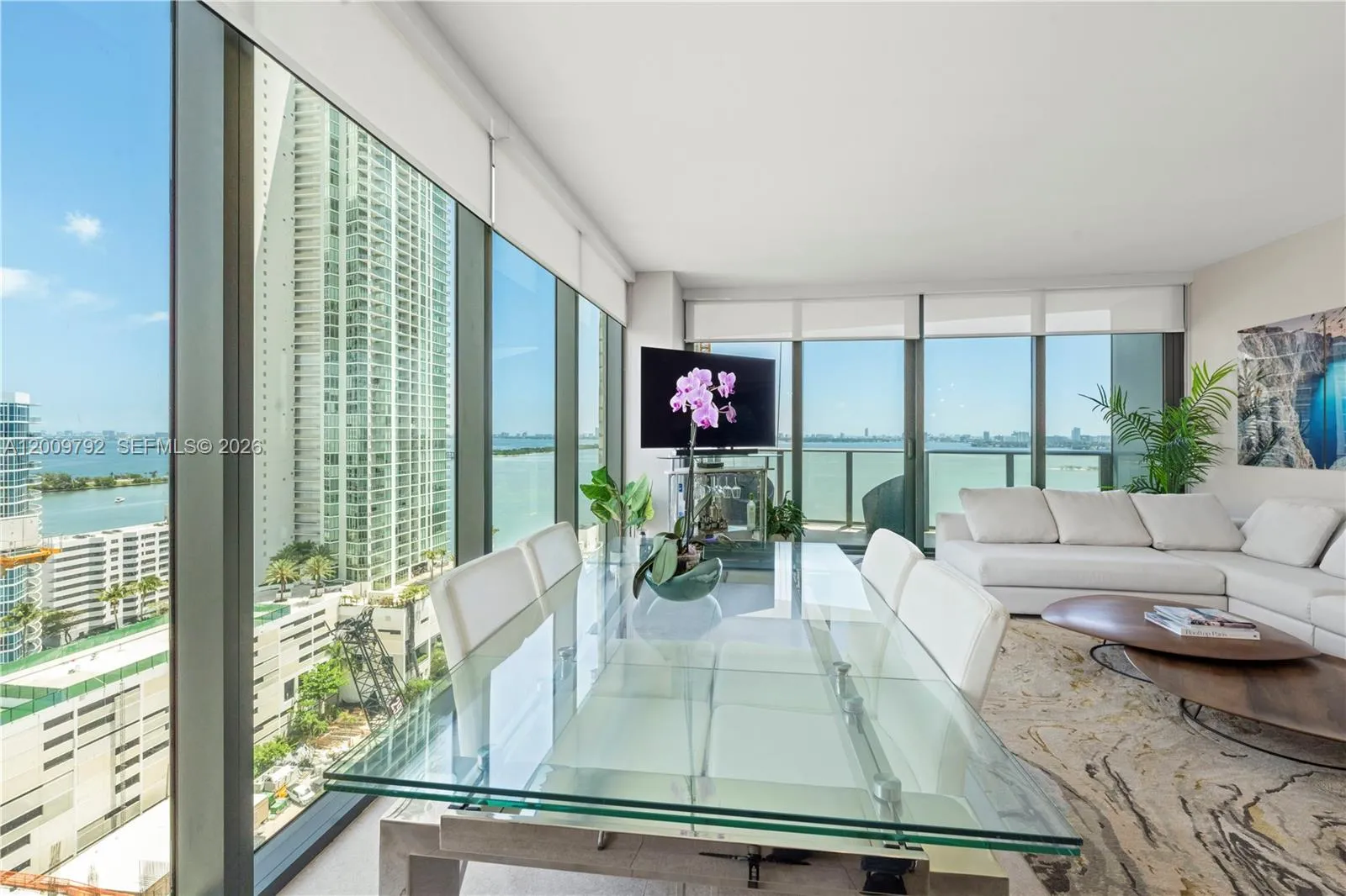 460 NE 28th St # 2001, Miami FL 33137
