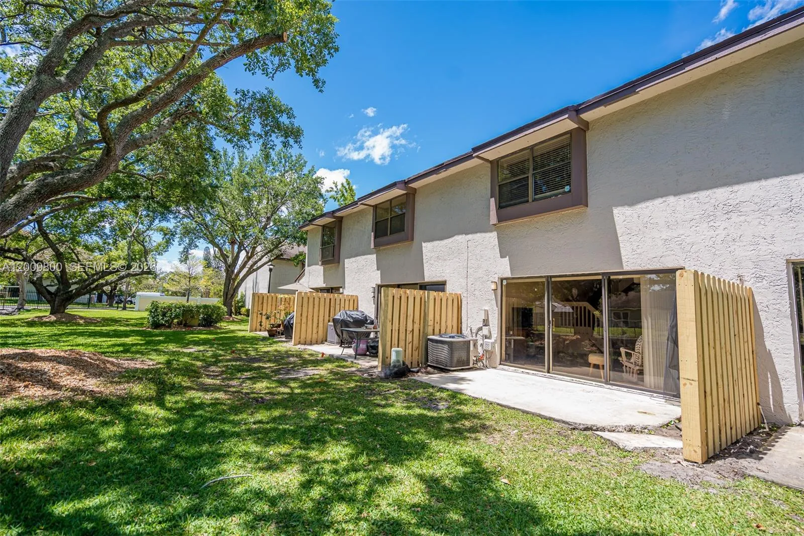 4715 NW 82nd Ave # 1405, Lauderhill FL 33351