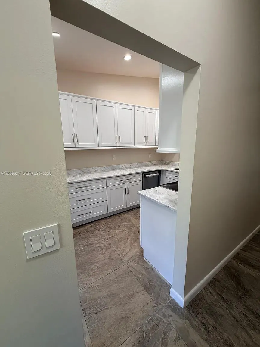 2067 SW 15th St # 230, Deerfield Beach FL 33442