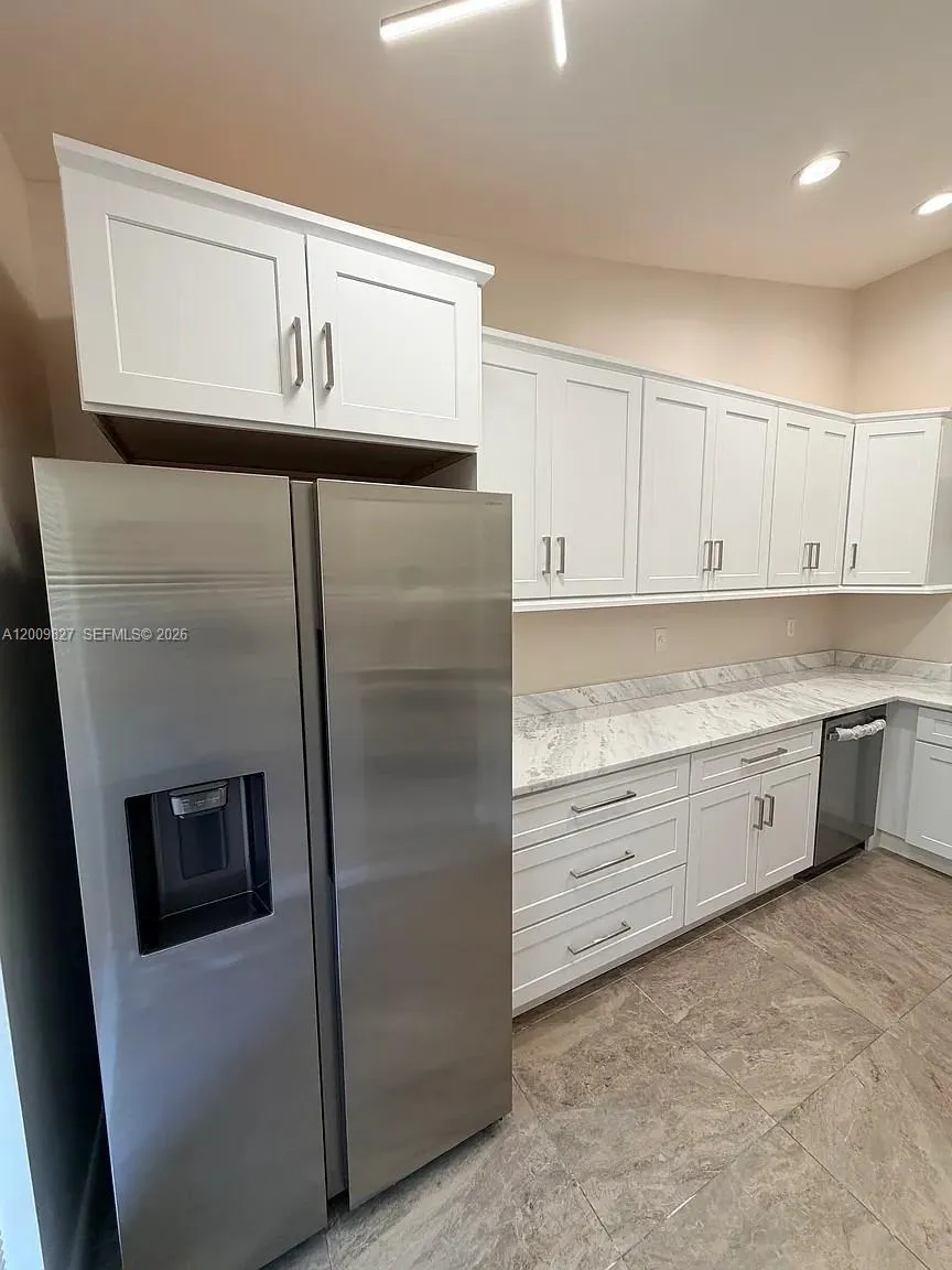 2067 SW 15th St # 230, Deerfield Beach FL 33442