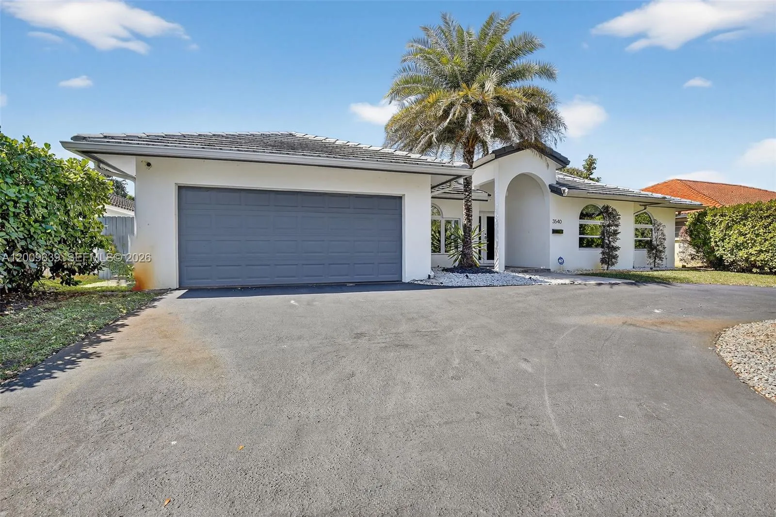 3540 N Park Rd, Hollywood FL 33021