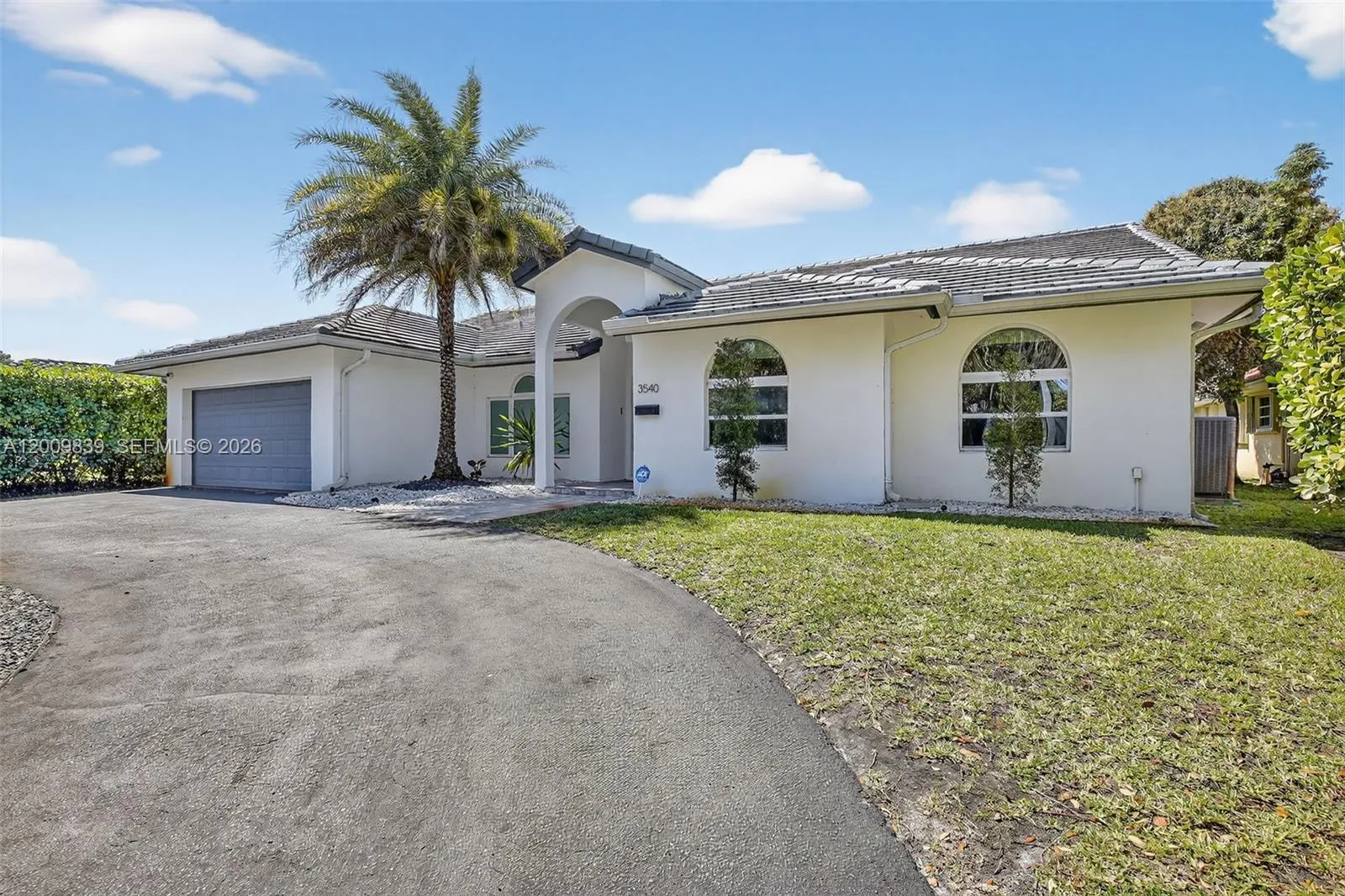 3540 N Park Rd, Hollywood FL 33021