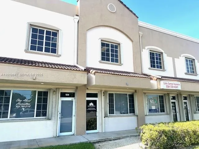 6099 Stirling Rd # 103, Davie FL 33314