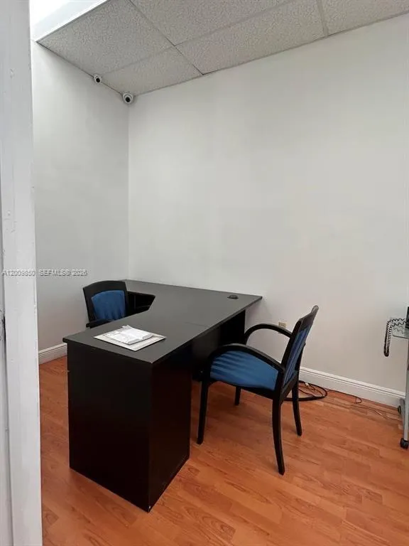 19300 W Dixie Hwy # 10, Miami FL 33180