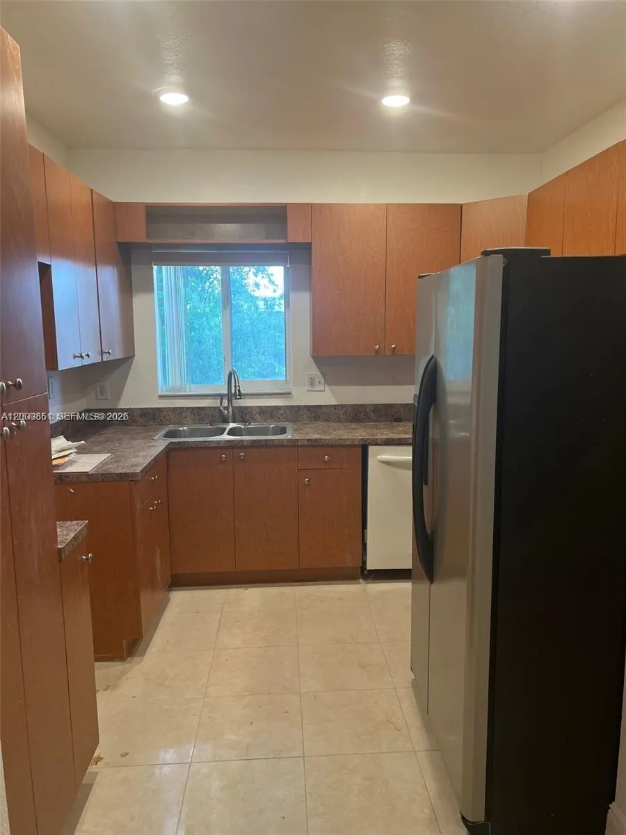 2637 NW 9th Ct, Pompano Beach FL 33069