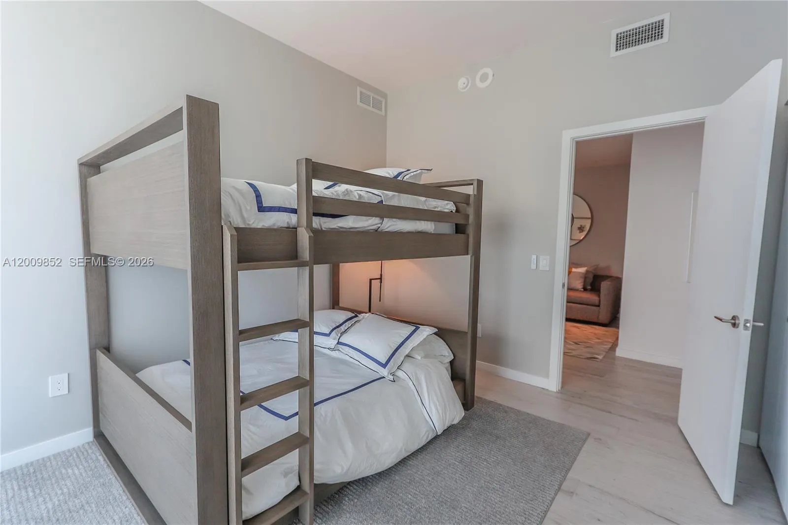 480 NE 31st St # 4907, Miami FL 33137