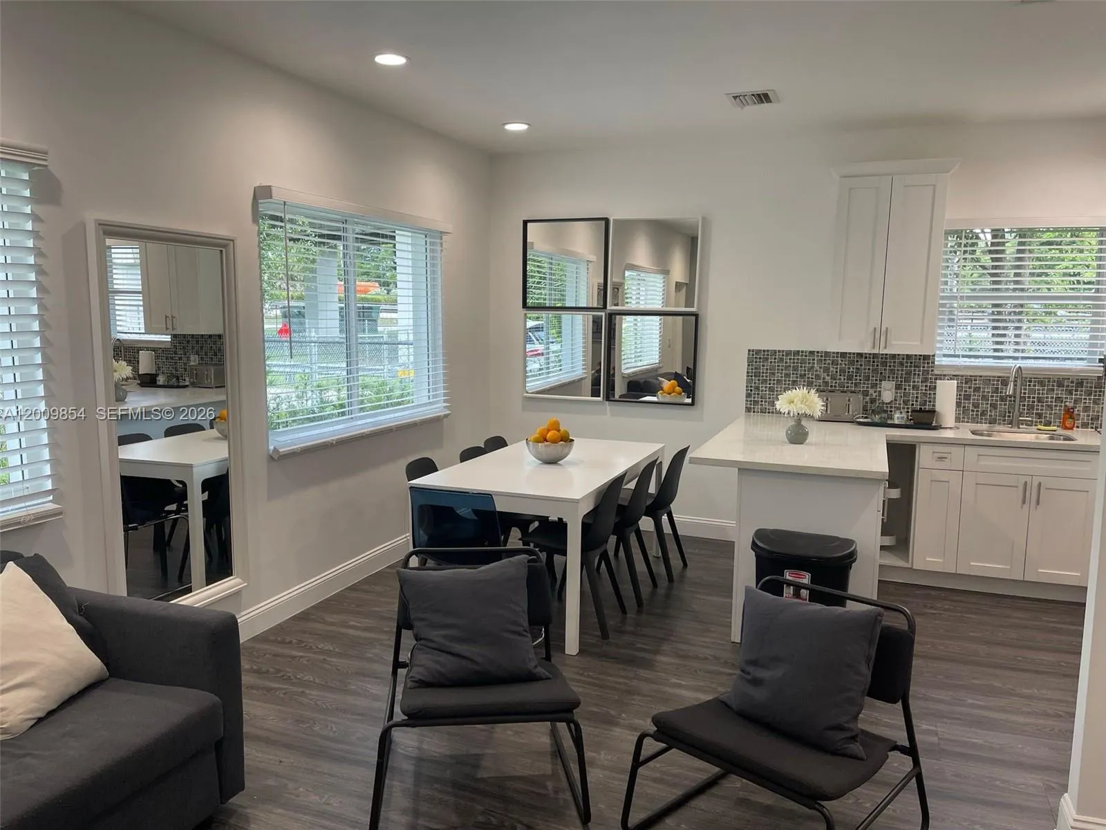 4034 NW 23rd Ave # 0, Miami FL 33142