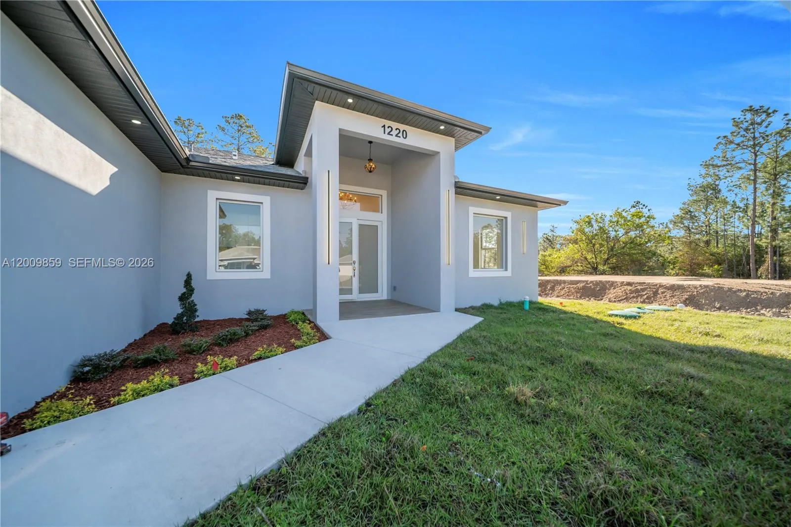 1220 Euclid Ave, Lehigh Acres FL 33972