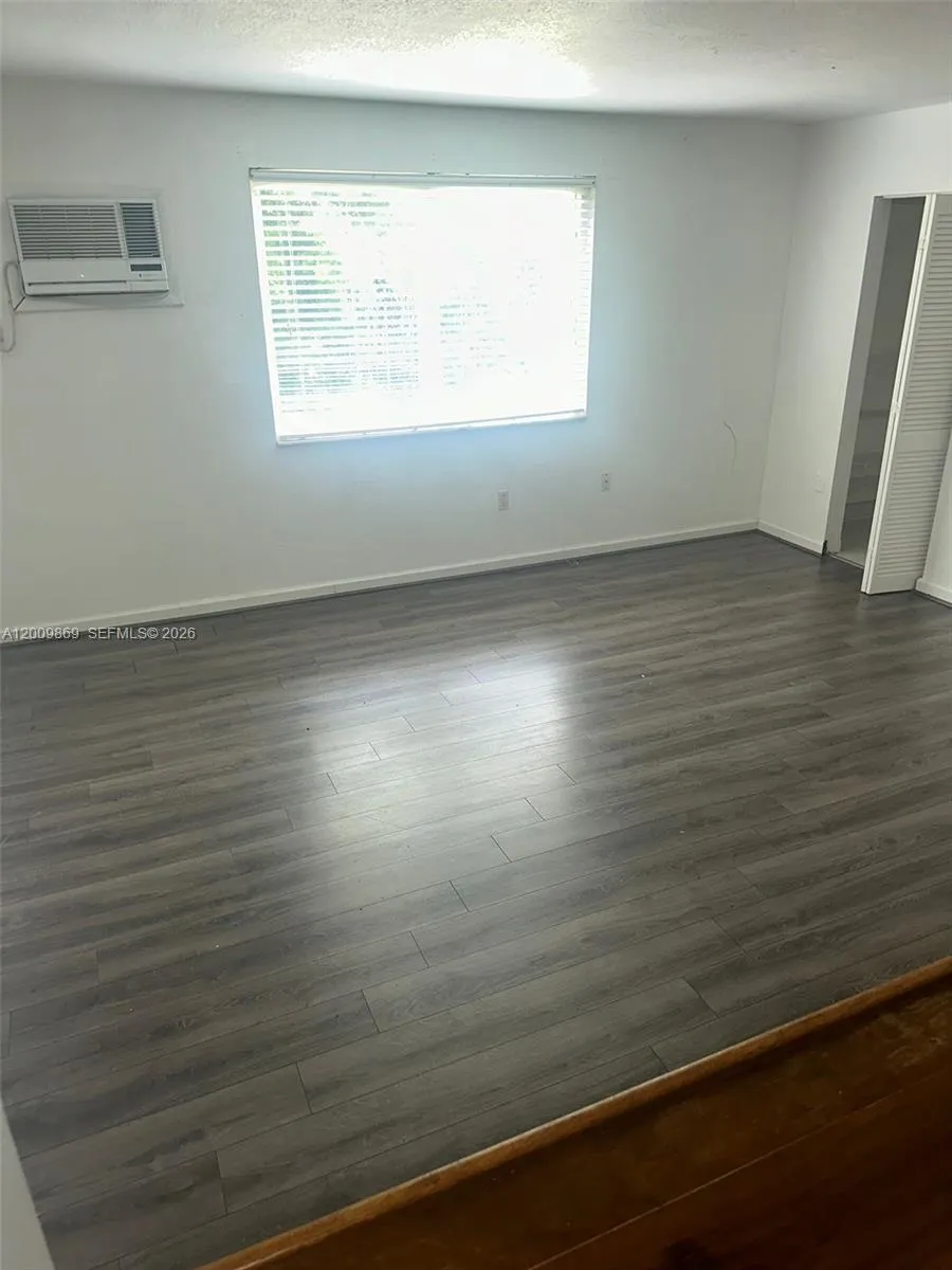 7000 NW 186th St # 126A, Hialeah FL 33015