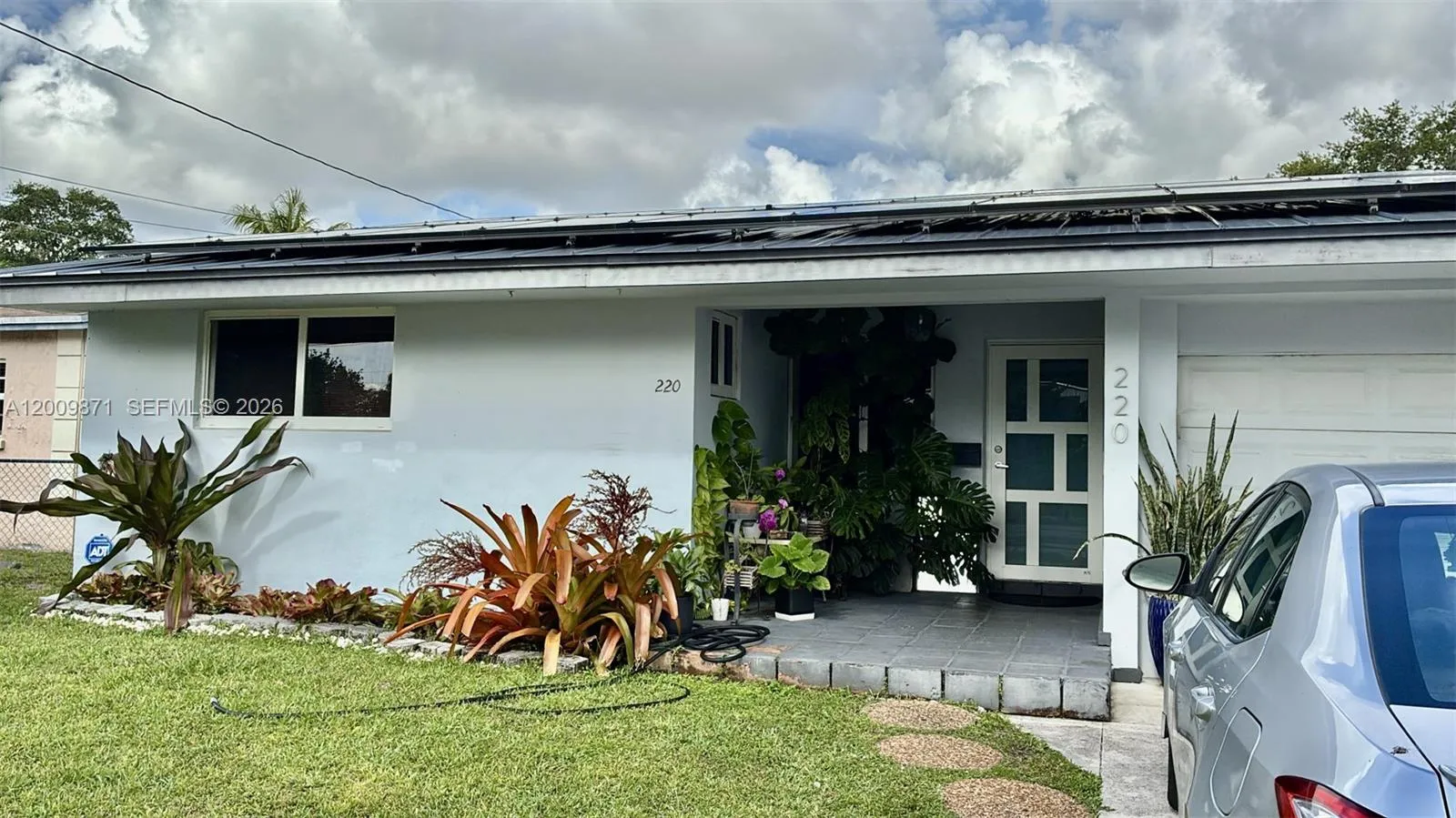 220 SW 3rd Ave # 0, Hallandale Beach FL 33009