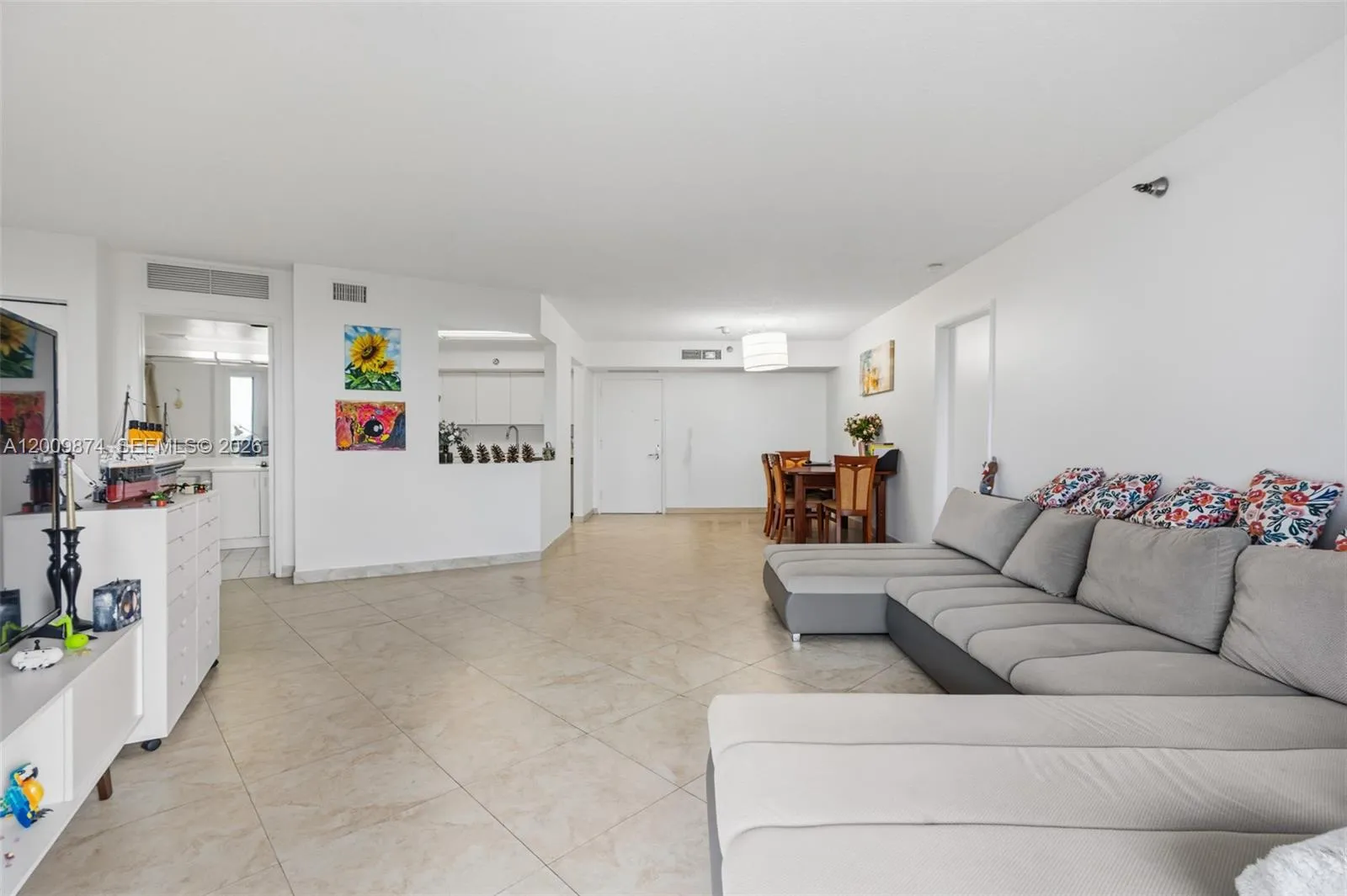 3300 NE 191st St # 609, Aventura FL 33180