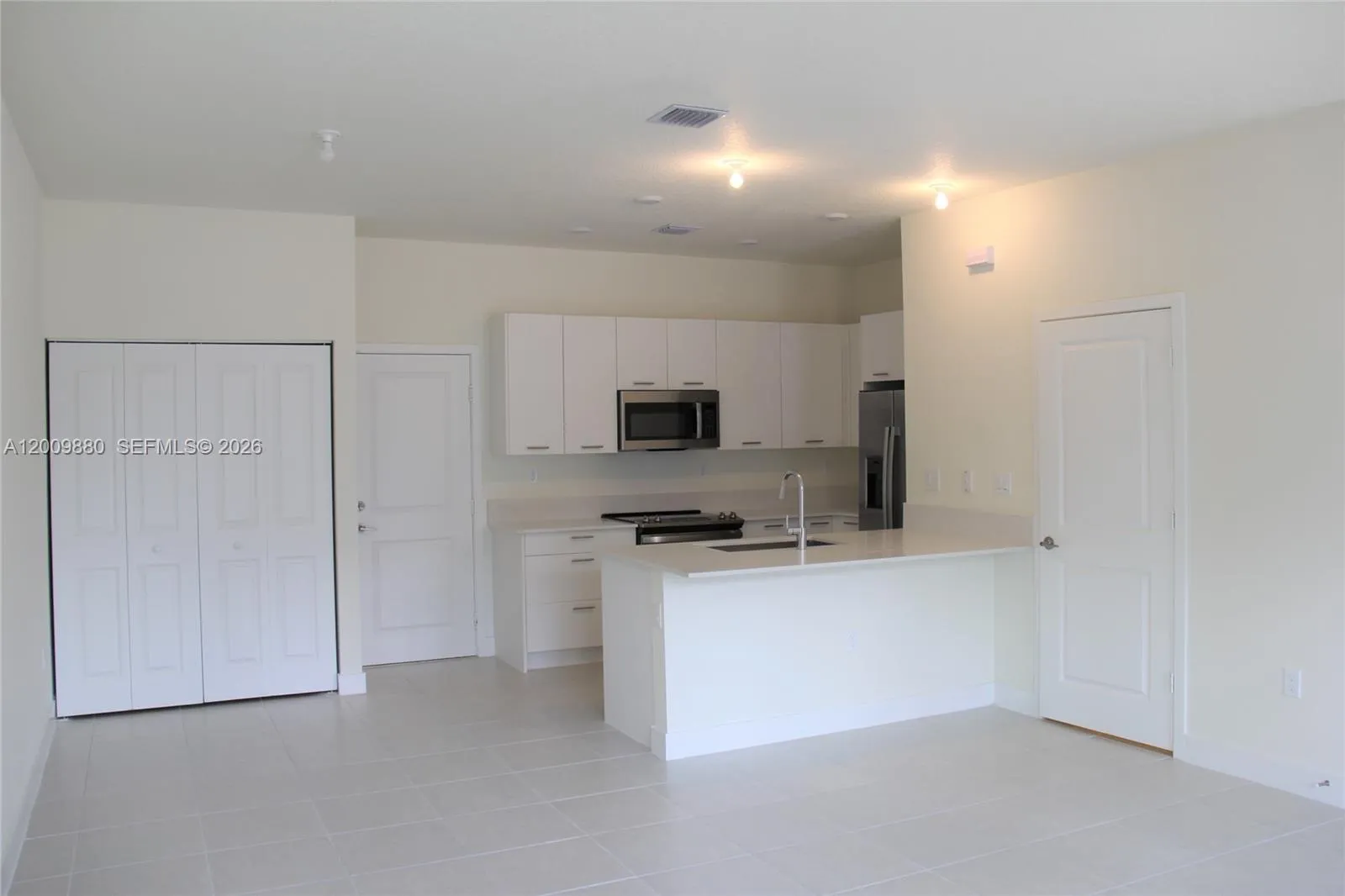 4272 NW 82nd Ave # 4272, Doral FL 33166