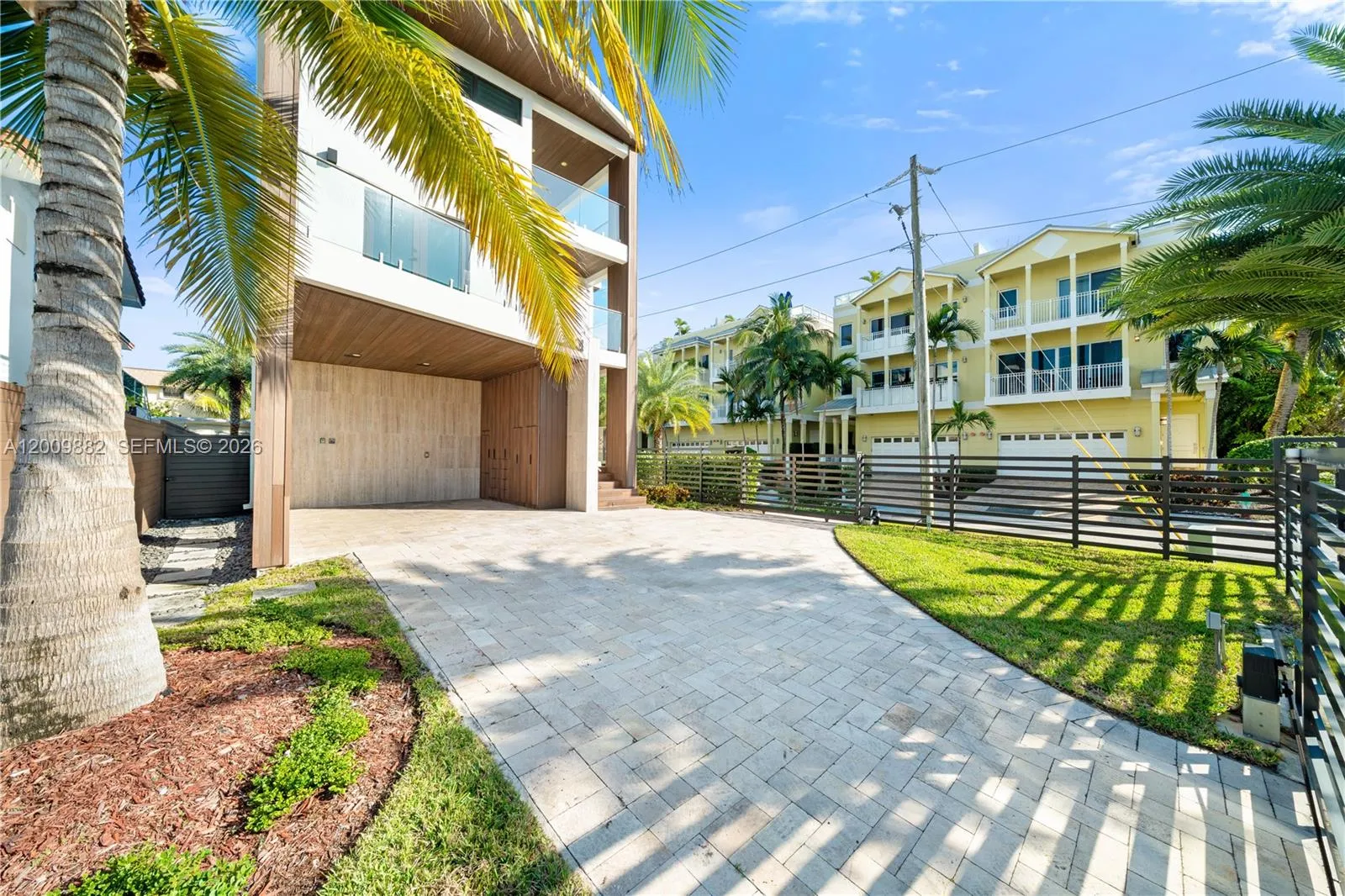 5601 N Ocean Dr # 5601, Hollywood FL 33019