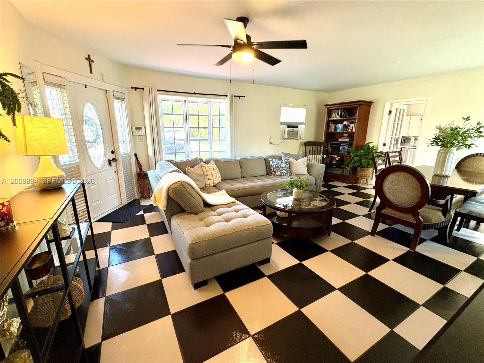 6861 Freedom St, Hollywood FL 33024