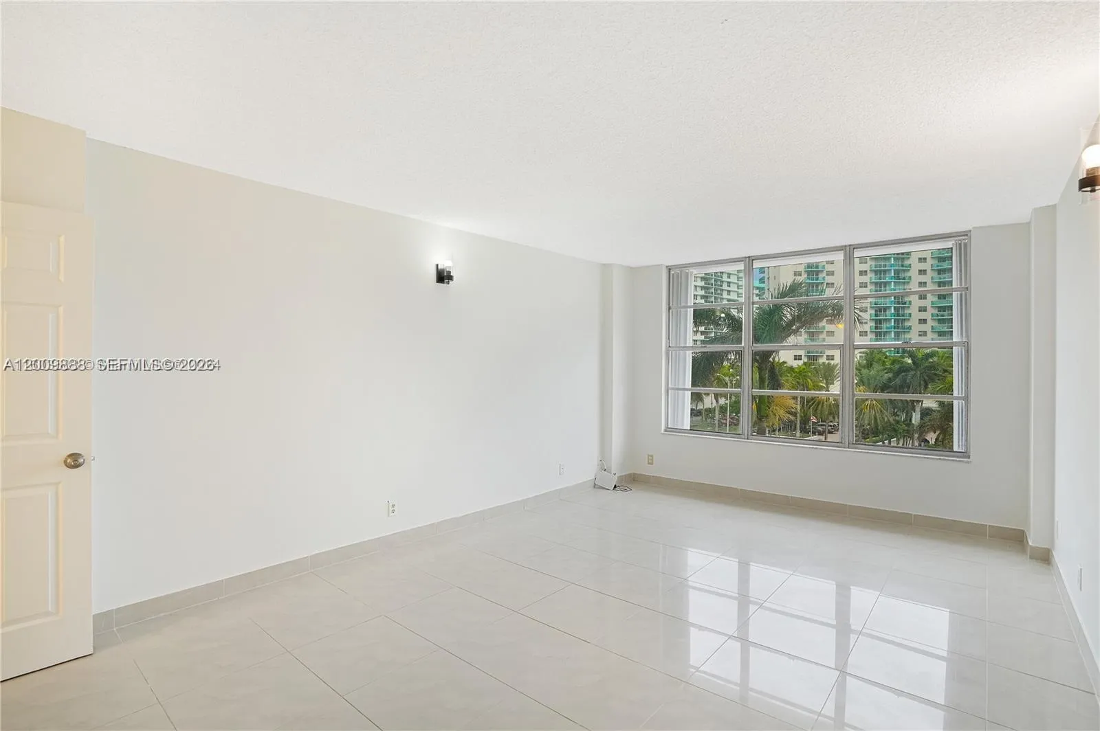 3800 S Ocean Dr # 414, Hollywood FL 33019