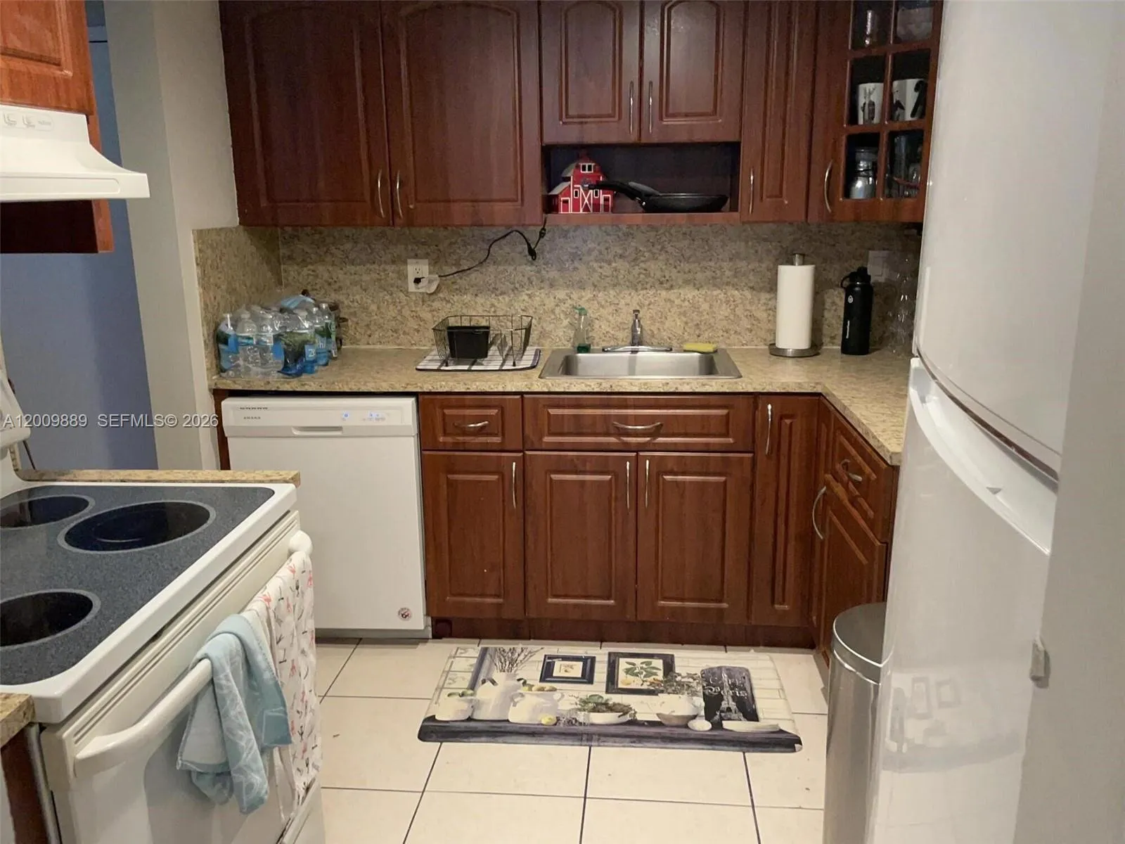 2935 NE 163rd St # 3R, North Miami Beach FL 33160