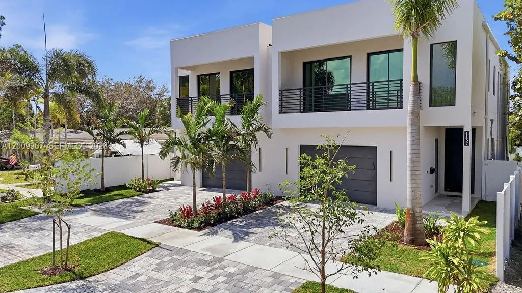 1137 NE 11th ave, Fort Lauderdale FL 33301
