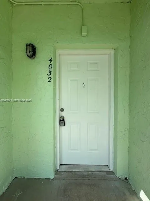 4032 NW 87th Ave # 0, Sunrise FL 33351