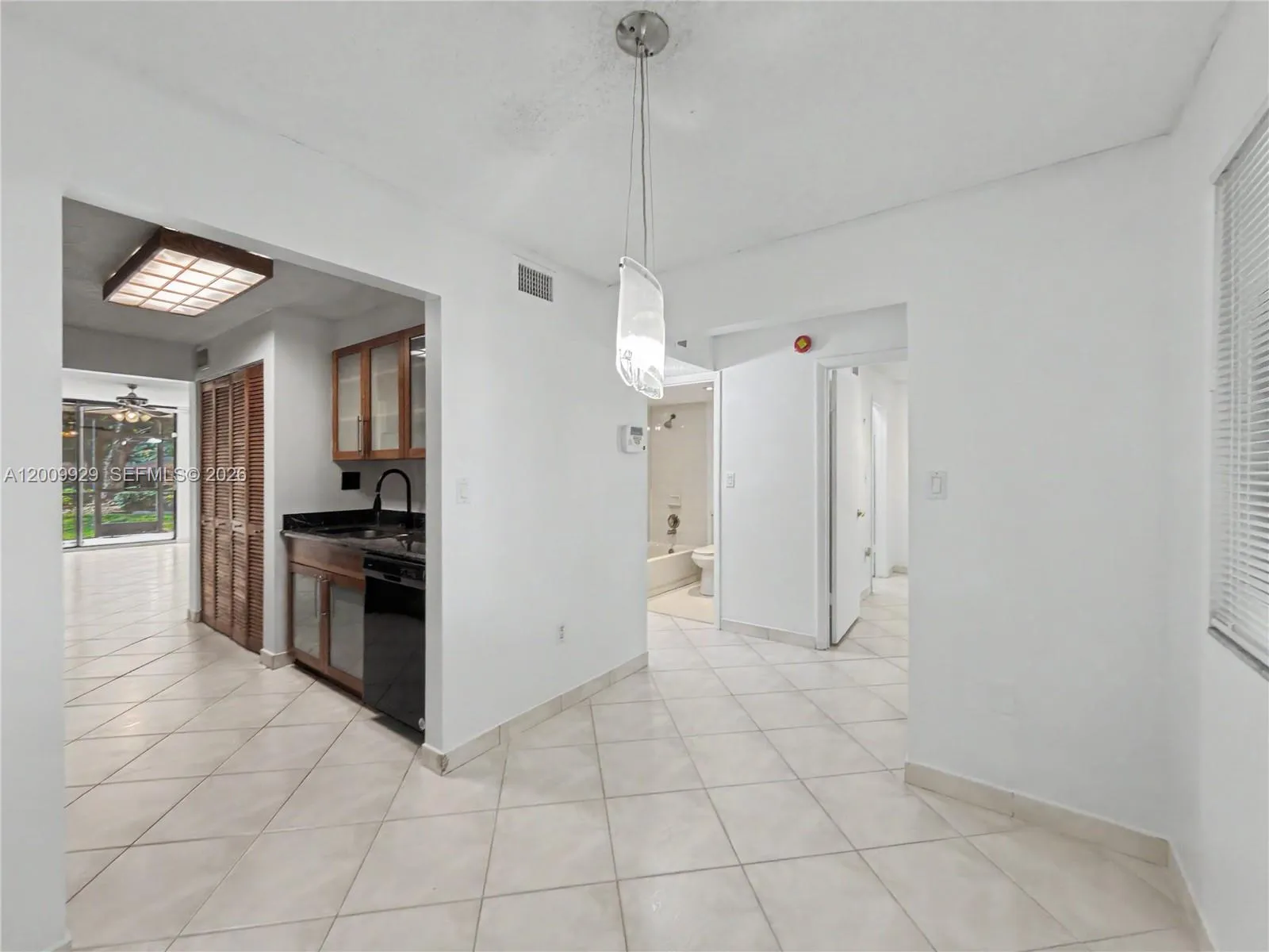 7451 NW 16th St # 110, Plantation FL 33313